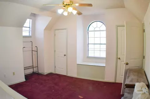 Bedroom - 7372 W Dickson Rd, Ardmore, OK 73401 photo 3 of 4