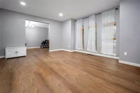 6404 Brentford Ter, Oklahoma City, OK 73132