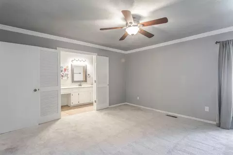 Bedroom - 14016 Apache Dr, Edmond, OK 73013 photo 3 of 7