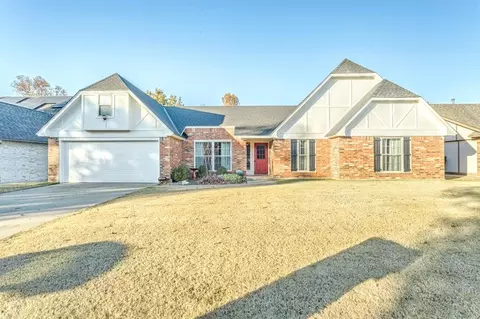 14016 Apache Dr, Edmond, OK 73013