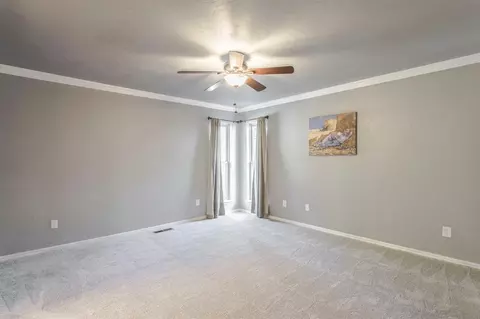 Bedroom - 14016 Apache Dr, Edmond, OK 73013 photo 2 of 7