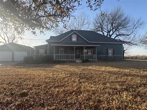 901 N Cimarron Rd, Tuttle, OK 73089