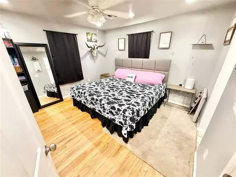 Bedroom - 401 E Davis St, Tipton, OK 73570 photo 5 of 6
