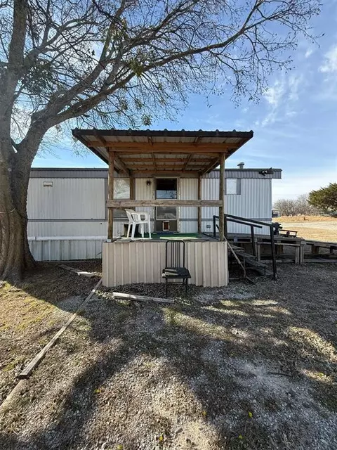215 W K St, Ringling, OK 73456