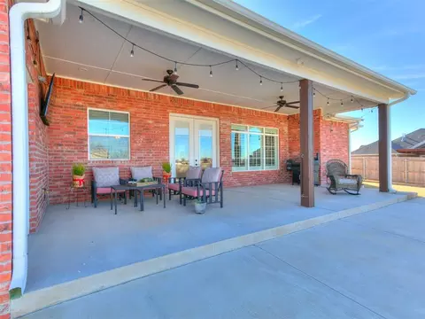 1235 Deer Rdg, Tuttle, OK 73089 photo 3