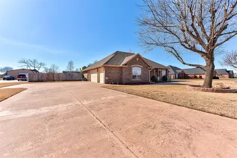 4606 Shoreside Dr, Tuttle, OK 73089 photo 4