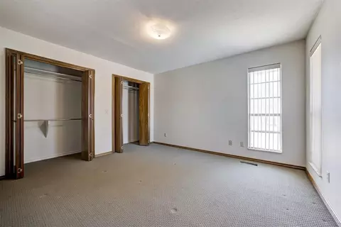Bedroom - 101284 S 3350 Rd, Mcloud, OK 74851 photo 3 of 4