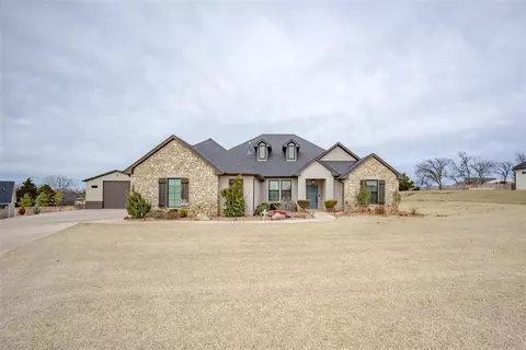 10198 Woodland Way, Edmond, OK 73025