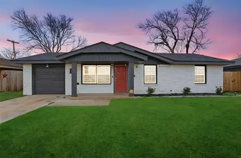 1103 Asalee St, Altus, OK 73521