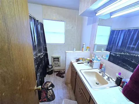 515 W 4th St, Watonga, OK 73772 photo 5