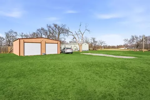 Other - 919 S Maple Ave, Erick, OK 73645 photo 1 of 6