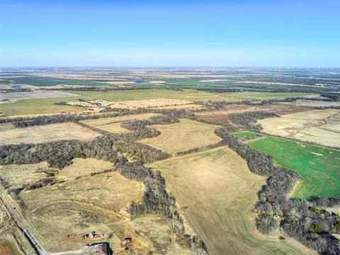 N Sinclair Road, Garber, OK 73738