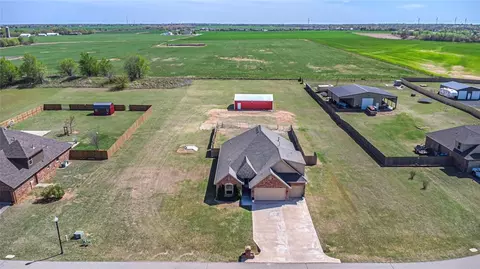 View/Area - 1300 Ella Dr, Tuttle, OK 73089 photo 1 of 3