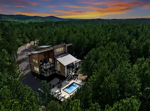 474 Bear Pine Trl, Broken Bow, OK 74728 photo 1