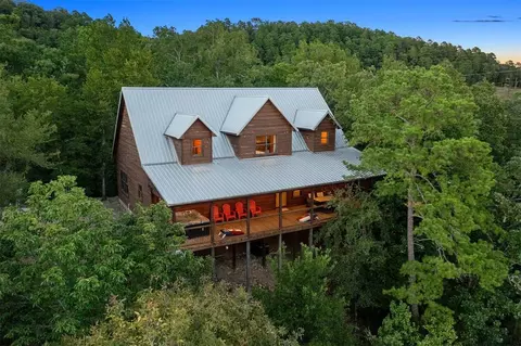 708 Split Creek Ln, Broken Bow, OK 74728