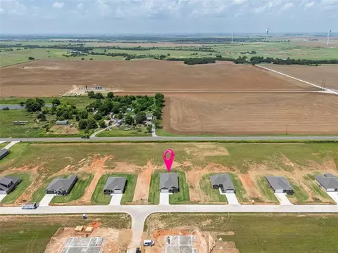 View/Area - 1016 Prairie Dr, Tuttle, OK 73089 photo 7 of 7