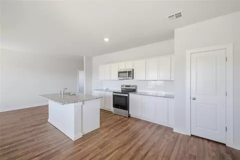 Other - 1016 Prairie Dr, Tuttle, OK 73089 photo 5 of 10