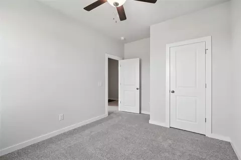 Bedroom - 1016 Prairie Dr, Tuttle, OK 73089 photo 8 of 10
