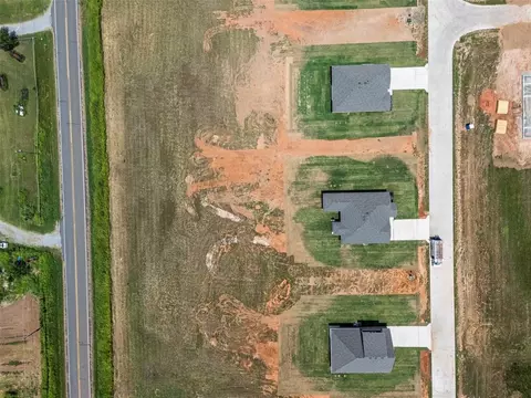 View/Area - 1020 Prairie Dr, Tuttle, OK 73089 photo 8 of 8