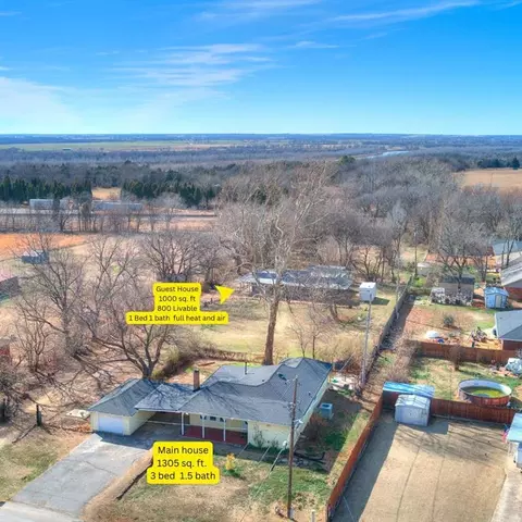 314 N Front St, Noble, OK 73068