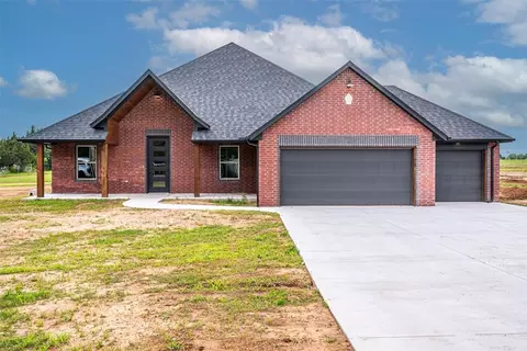 1108 County Street 2958, Tuttle, OK 73089