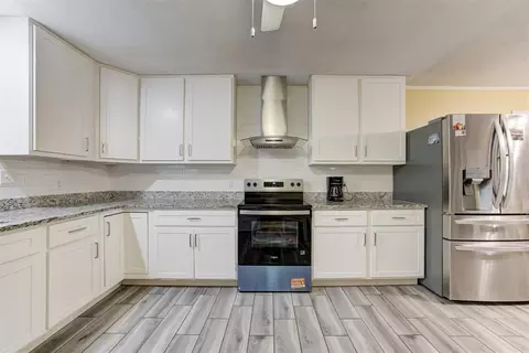 13425 Chaparral Rd, Norman, OK 73026