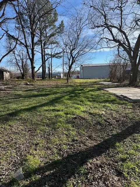 217 E 2nd Penn W, Holdenville, OK 74848