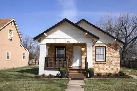 208 N Foster Ave, El Reno, OK 73036