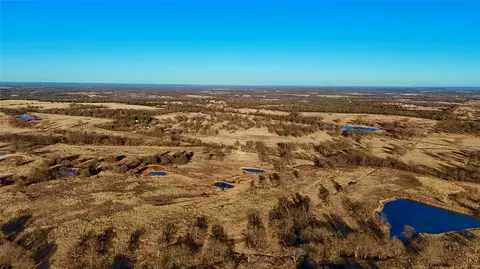 14 Wilshire Dr, Mcloud, OK 74851