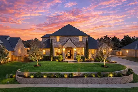 5100 Isle Bridge Ct, Edmond, OK 73034