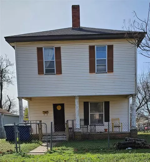 403 E Vilas Ave, Guthrie, OK 73044