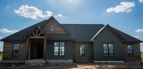 1172 Wolf Creek Drive Dr, Blanchard, OK 73010