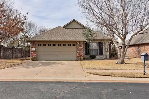 17805 Griffin Gate Dr, Edmond, OK 73012