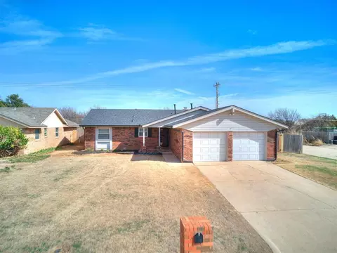 11400 Ashford Dr, Yukon, OK 73099