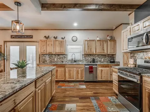 115022 N 3720 Rd, Okemah, OK 74859