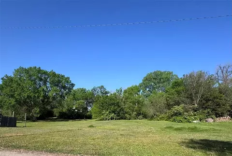 938 S 13th St, Ponca City, OK 74601