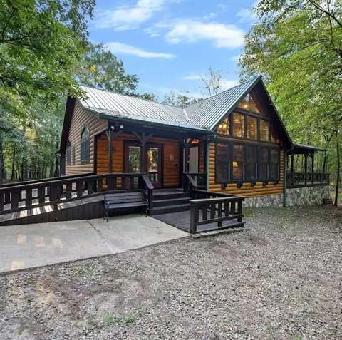 44 Jetty Ln, Broken Bow, OK 74728