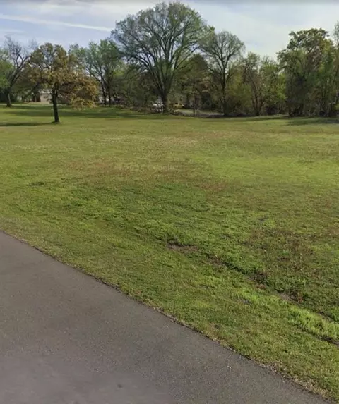 0 Westmoreland Dr, Midwest City, OK 73130