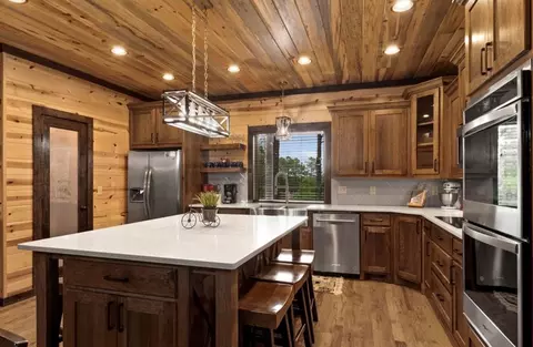 Kitchen - 224 Pine Forest Trl, Broken Bow, OK 74728 photo 6 of 6