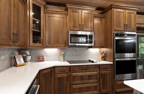 Kitchen - 224 Pine Forest Trl, Broken Bow, OK 74728 photo 4 of 6