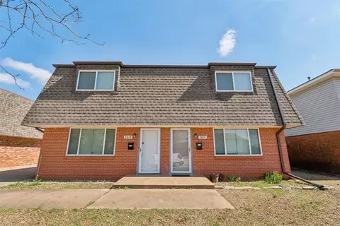 2616 Elwood Dr #2614-2616, Edmond, OK 73013