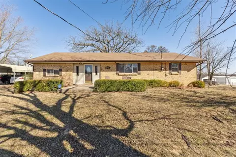 2742 S Sandwood Ave, Choctaw, OK 73020