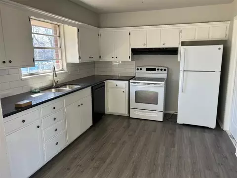 904 Westchester Dr, Oklahoma City, OK 73114