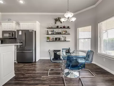 Dining - 6910 Rolling Meadows Dr, Tuttle, OK 73089 photo 3 of 3