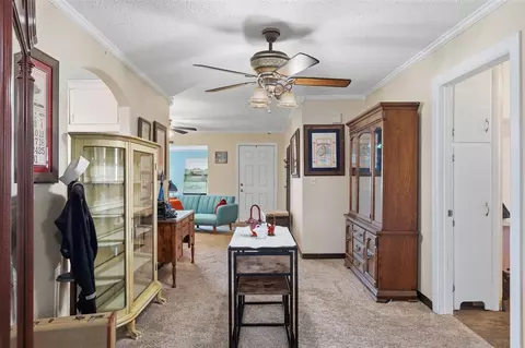 Entry Way - 103 Pine Ave, Yukon, OK 73099 photo 1 of 1