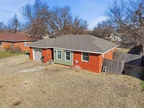 View/Area - 103 Pine Ave, Yukon, OK 73099 photo 2 of 6