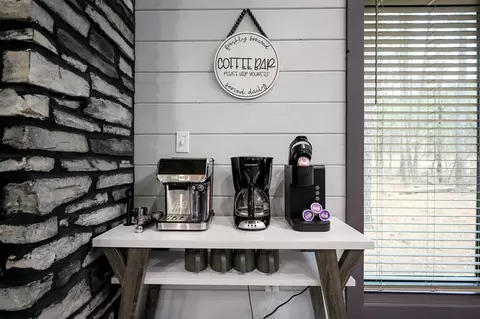 Kitchen - 768 Pine Hills Rd, Broken Bow, OK 74728 photo 5 of 5