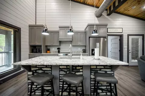Kitchen - 768 Pine Hills Rd, Broken Bow, OK 74728 photo 4 of 5