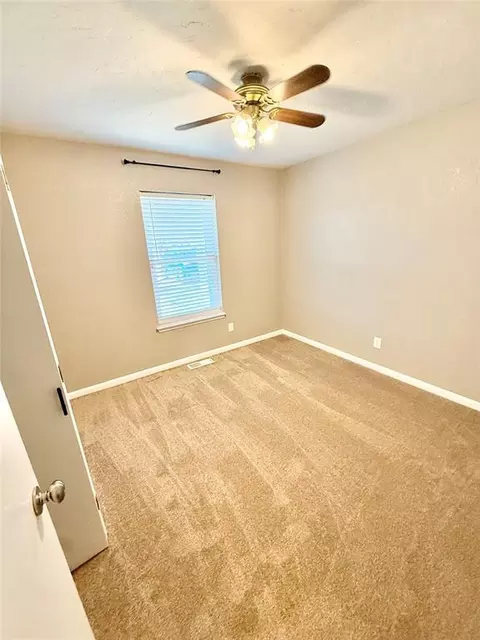 Bedroom - 3204 Partridge Pl, Altus, OK 73521 photo 3 of 6