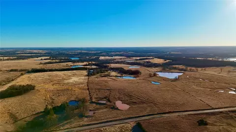 6 Wilshire Dr, Mcloud, OK 74851 photo 3
